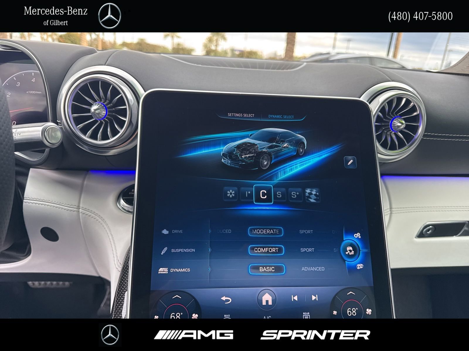 Used 2024 Mercedes-Benz SL 63 AMG 4MATIC image 27