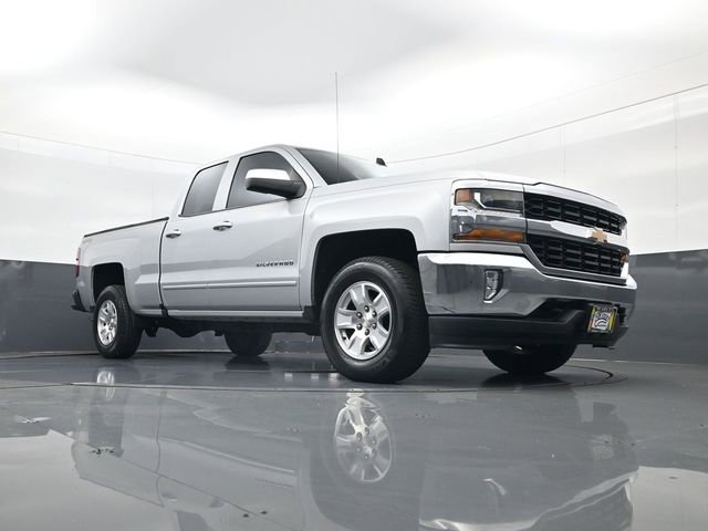 Used 2017 Chevrolet Silverado 1500 LT w/ All Star Edition image 23