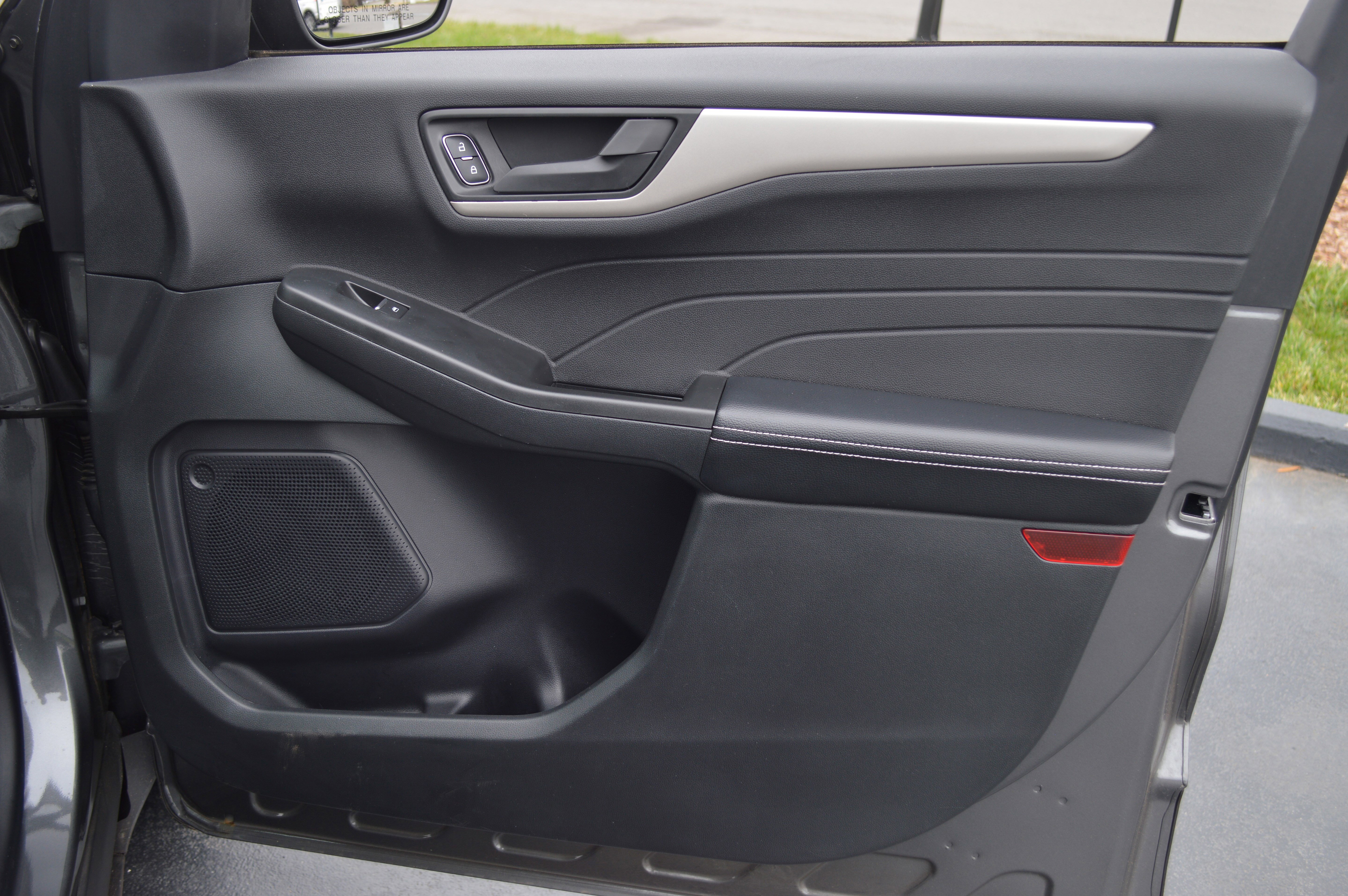 Used 2022 Ford Escape SE w/ Convenience Package image 35