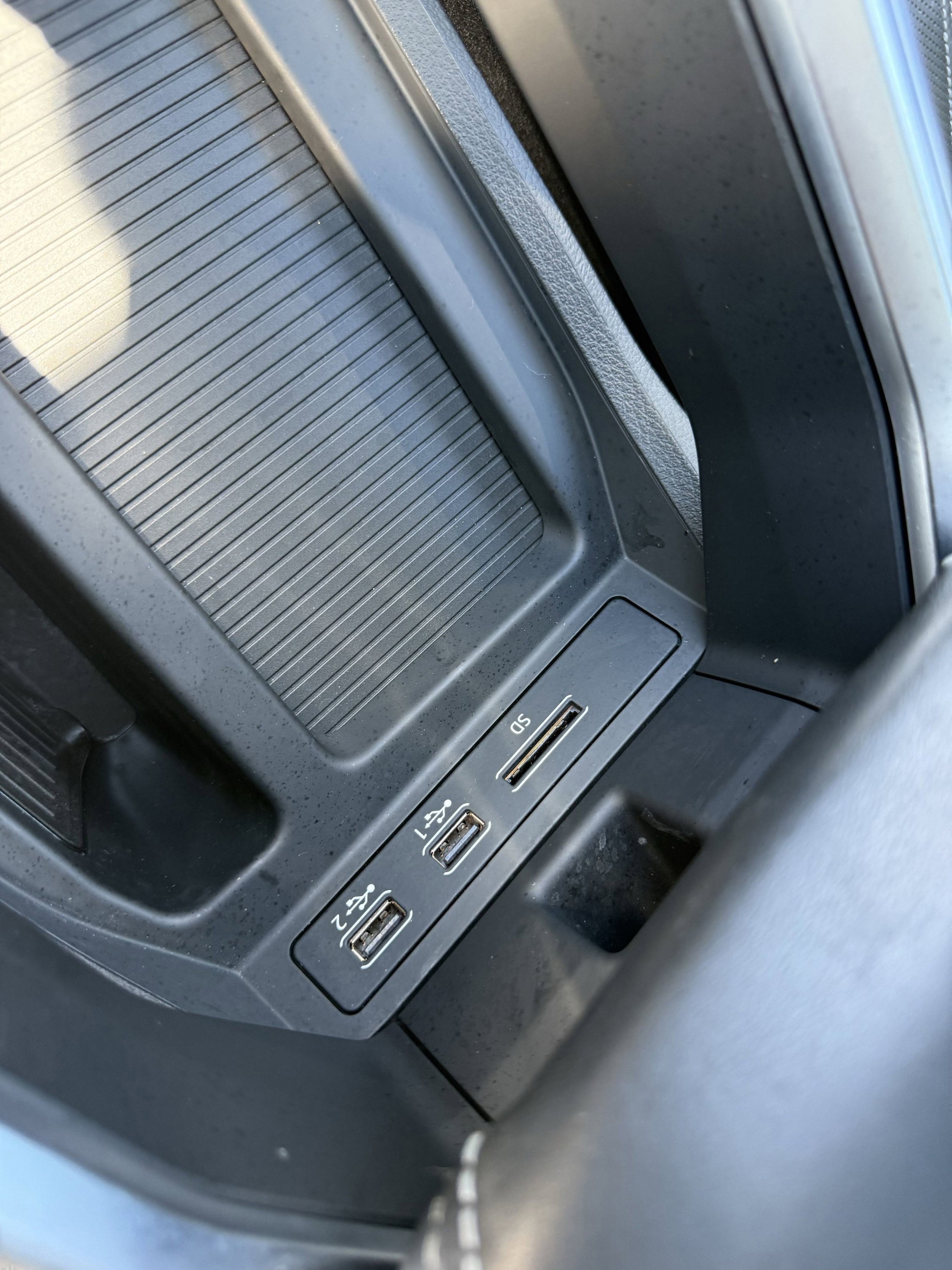 Used 2019 Audi e-tron Prestige w/ Prestige Package image 81