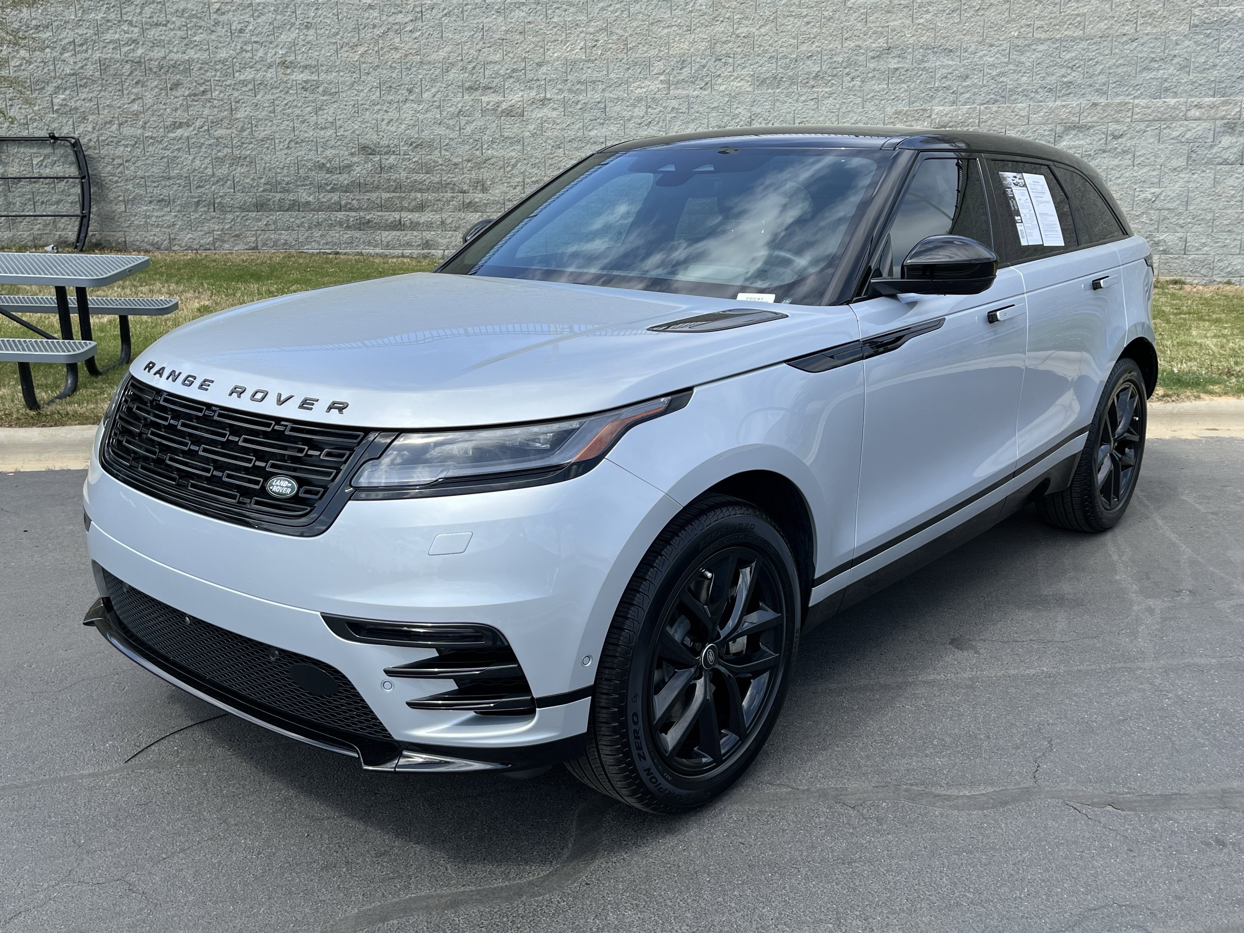 Certified 2025 Land Rover Range Rover Velar Dynamic SE