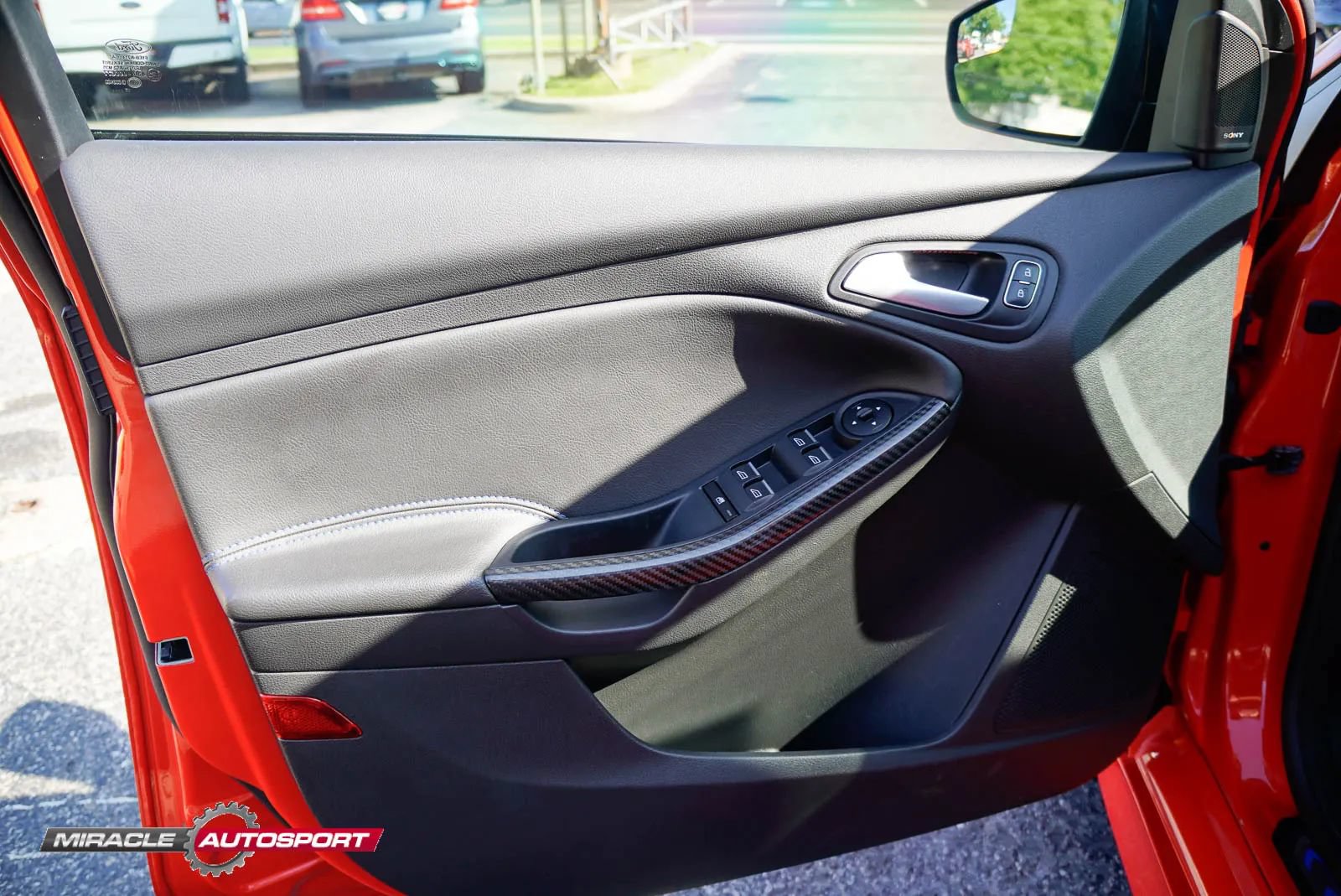 Used 2018 Ford Focus RS AWD/4WD image 15