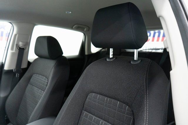 New 2026 Honda HR-V LX image 15