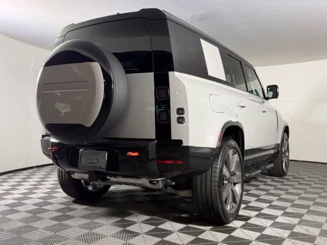 New 2026 Land Rover Defender 110 X AWD/4WD image 8