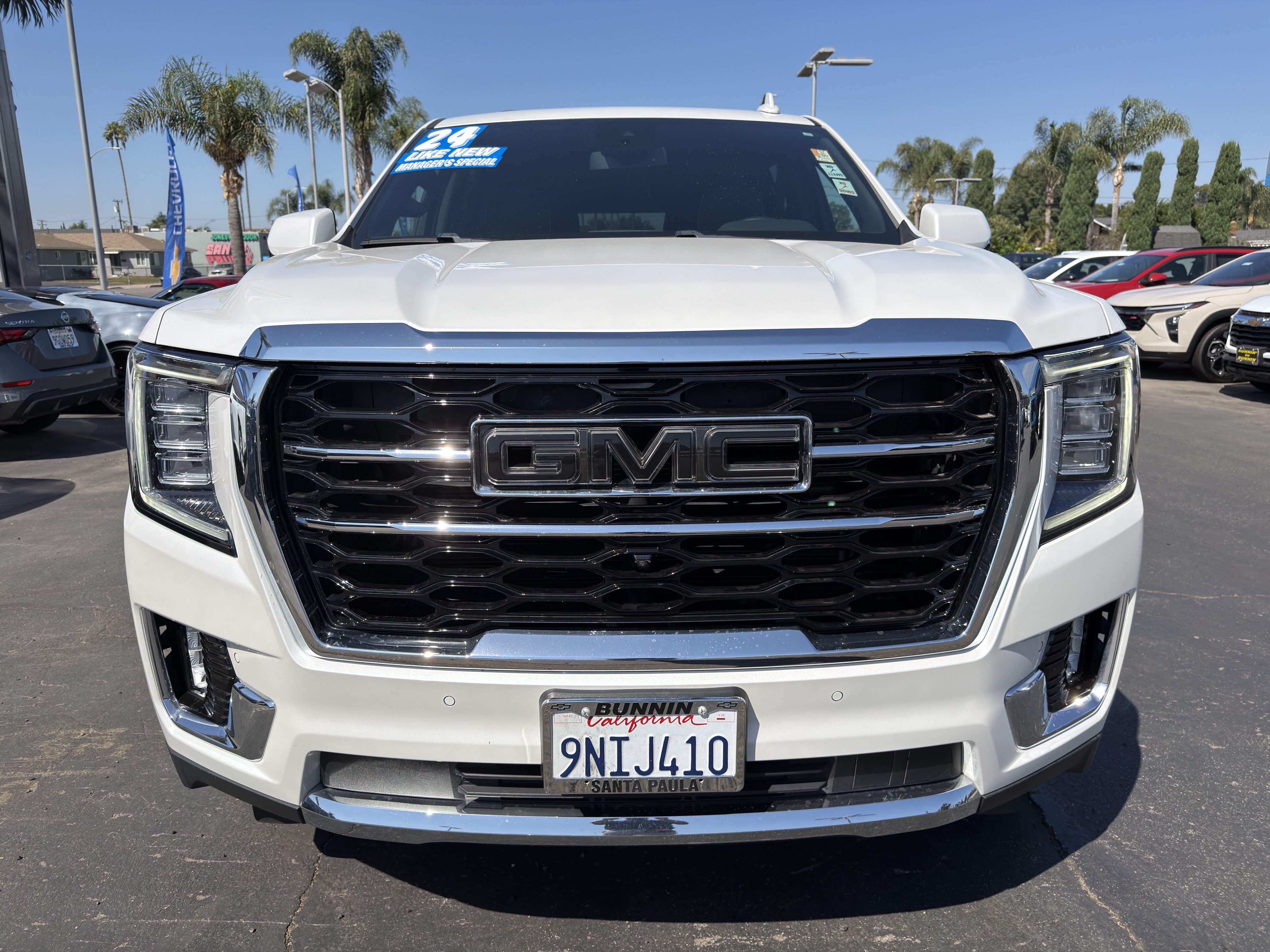 Used 2024 GMC Yukon XL SLT w/ SLT Premium Package RWD image 50