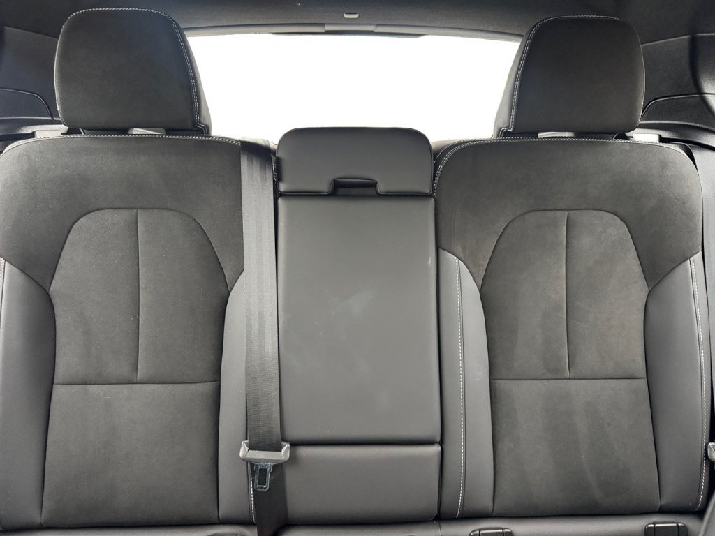 Certified 2023 Volvo XC40 Recharge Plus AWD/4WD image 22