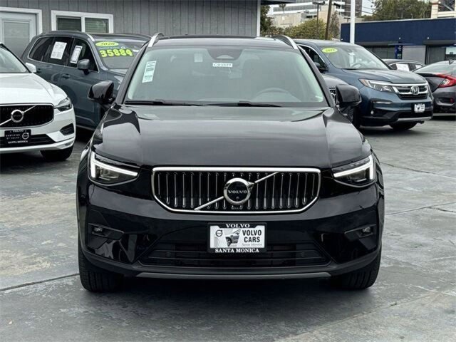 New 2024 Volvo XC40 B5 Plus w/ Climate Package image 2
