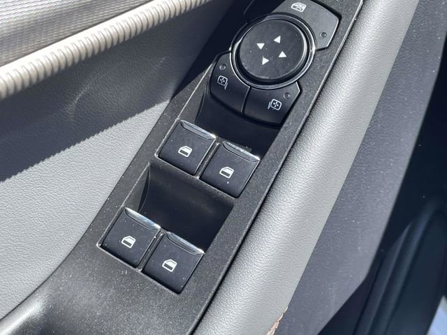 Used 2025 Ford Explorer Active RWD image 13