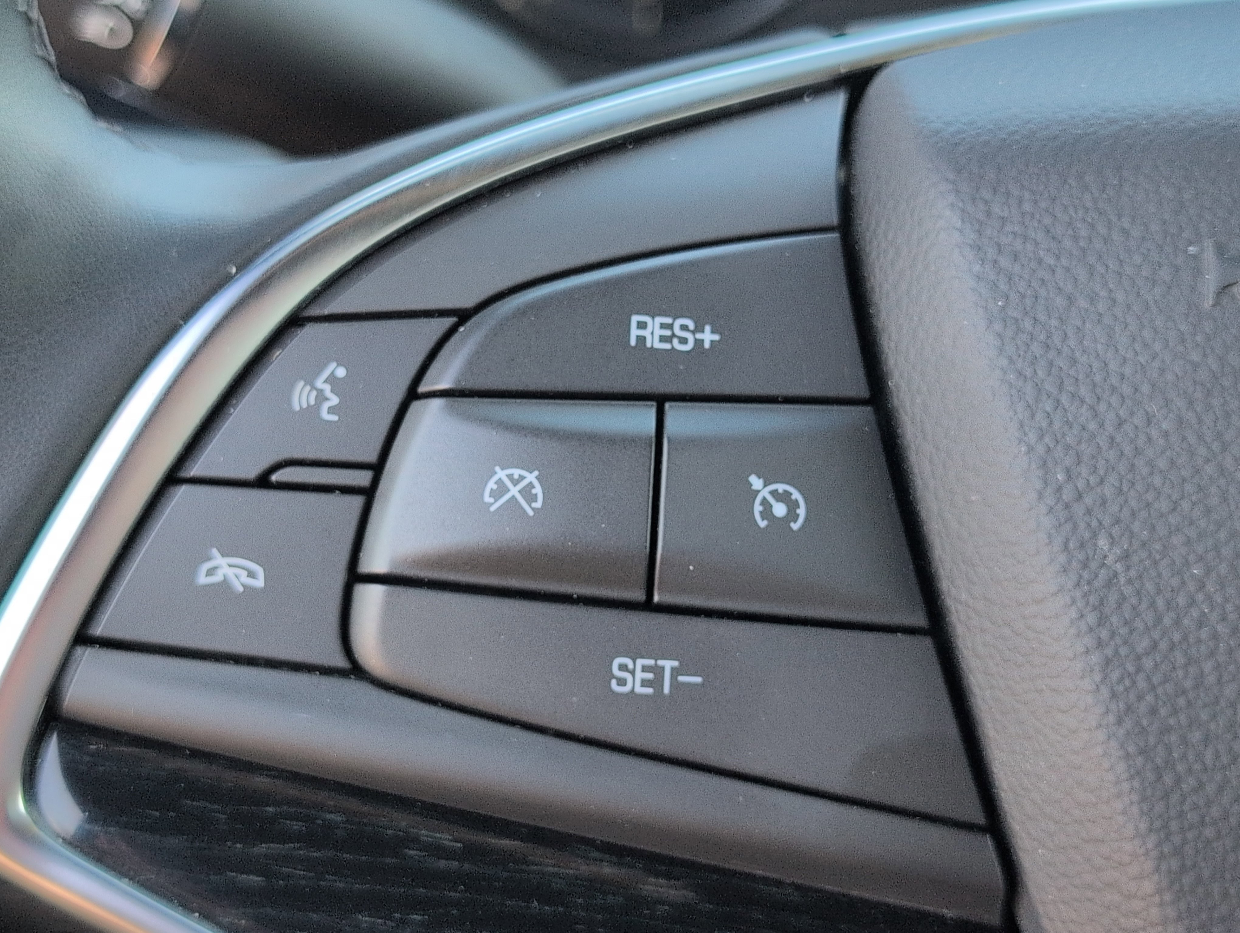 Certified 2025 Cadillac XT5 Premium Luxury image 23