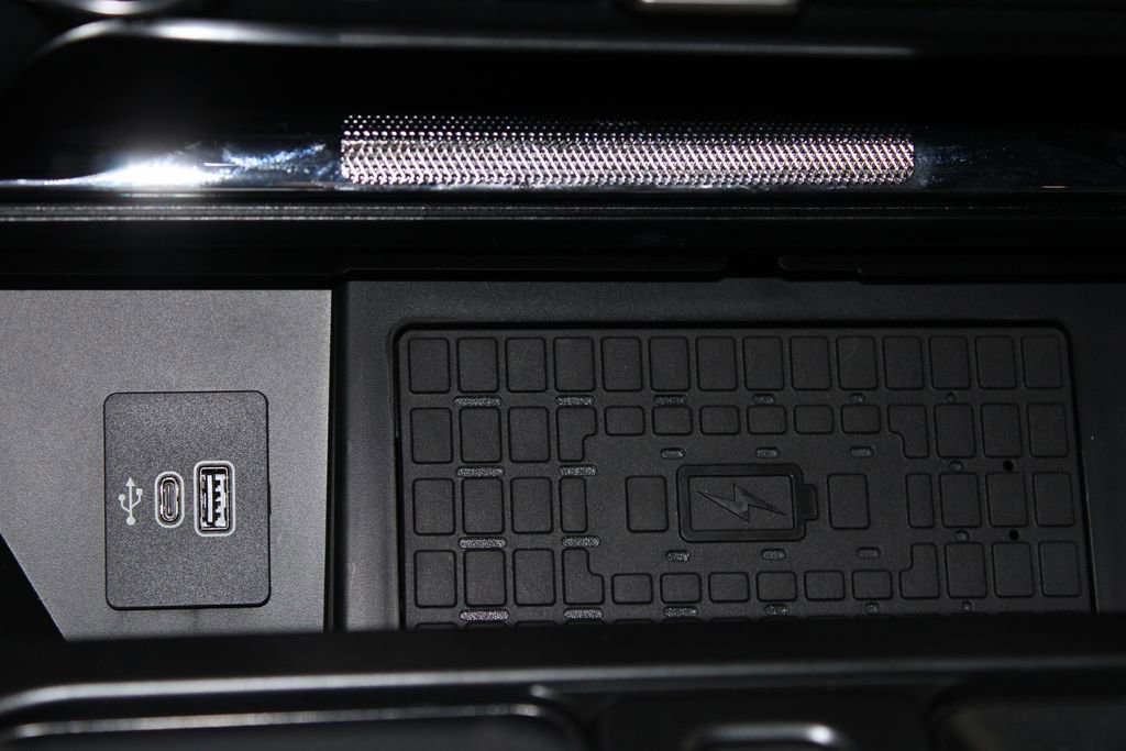 New 2025 Ford F150 Lariat w/ Equipment Group 502A High image 46