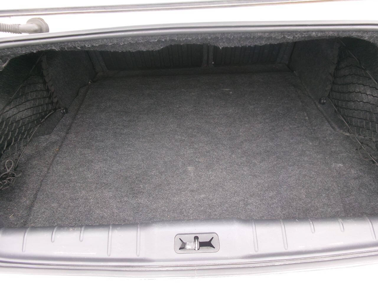Used 2009 Chevrolet Malibu LT FWD image 18