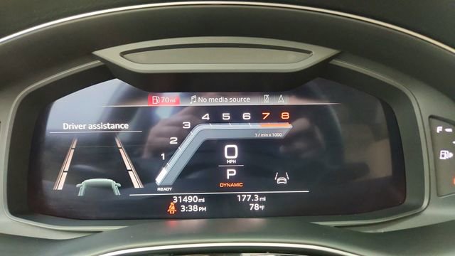 Used 2023 Audi Q8 Premium Plus w/ Premium Plus Package AWD/4WD image 37