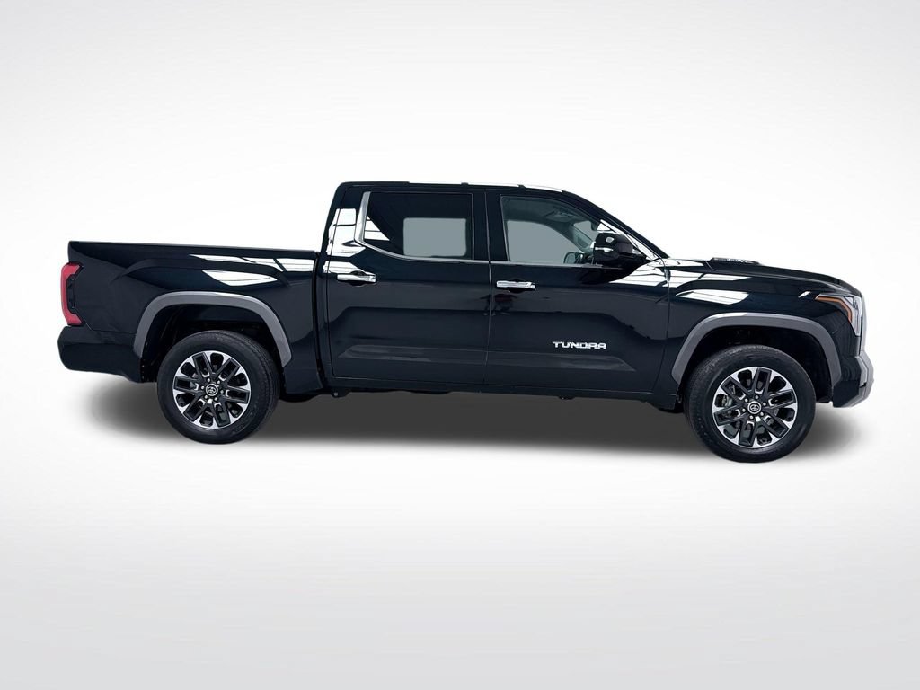 Used 2024 Toyota Tundra Limited AWD/4WD image 10