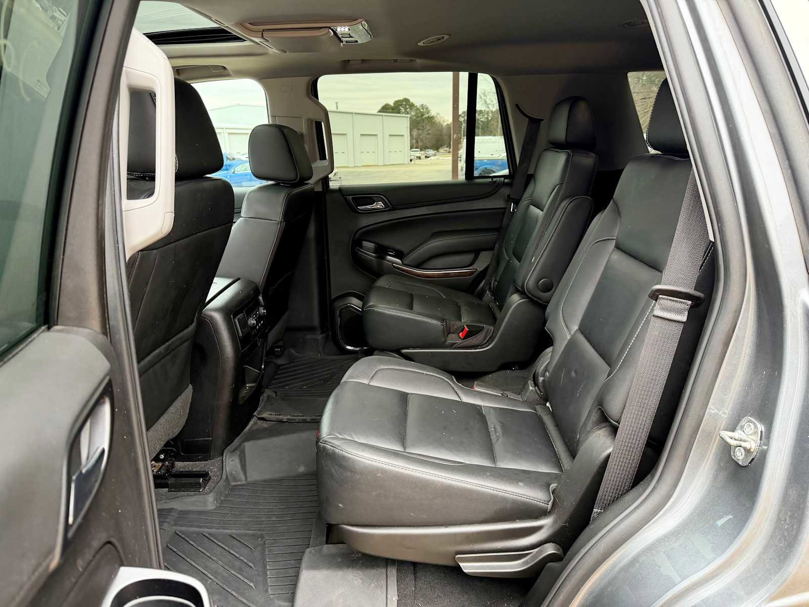 Used 2019 Chevrolet Tahoe LT image 19