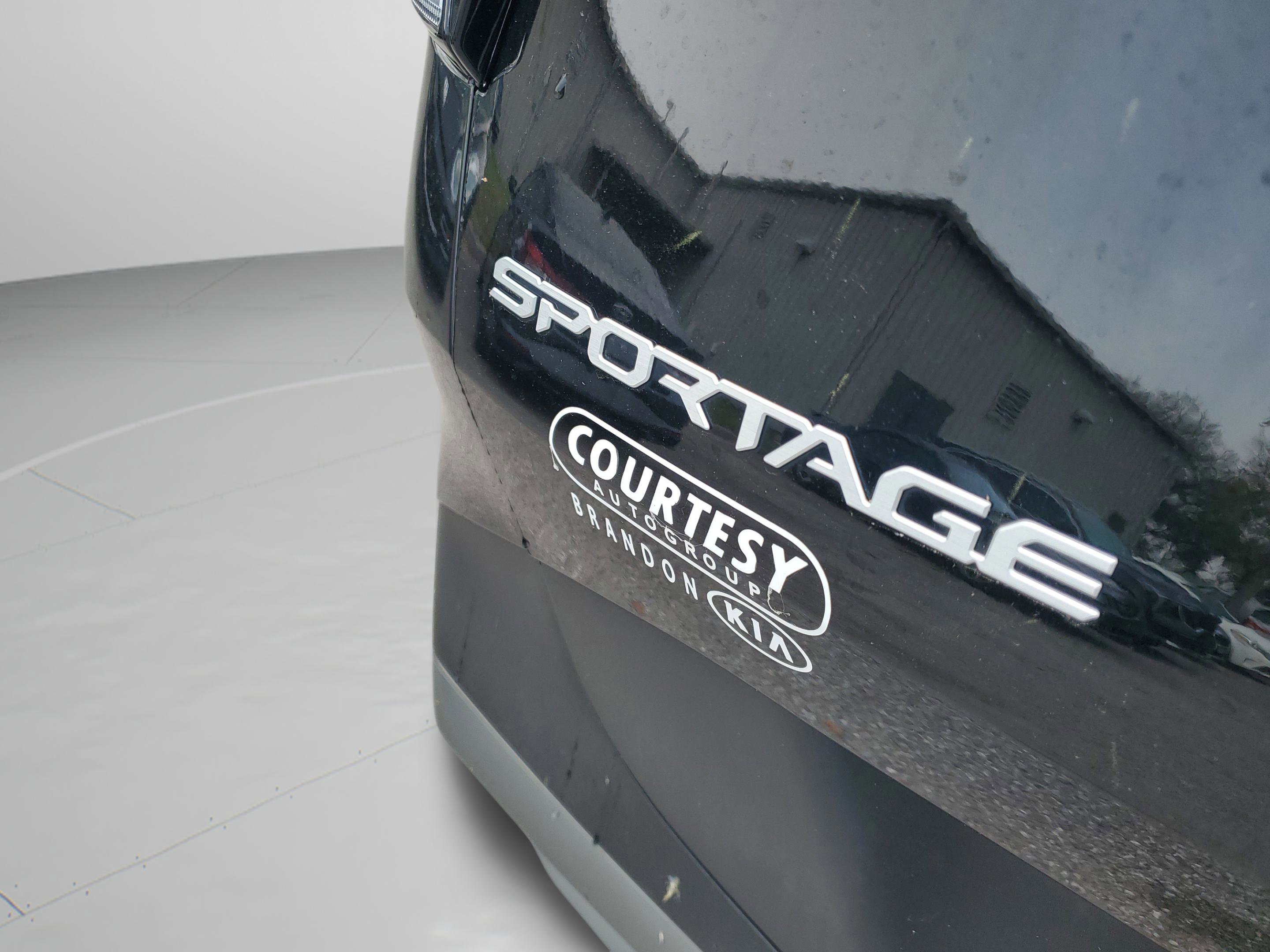 Certified 2023 Kia Sportage X-Line w/ X-Line Premium Package image 9