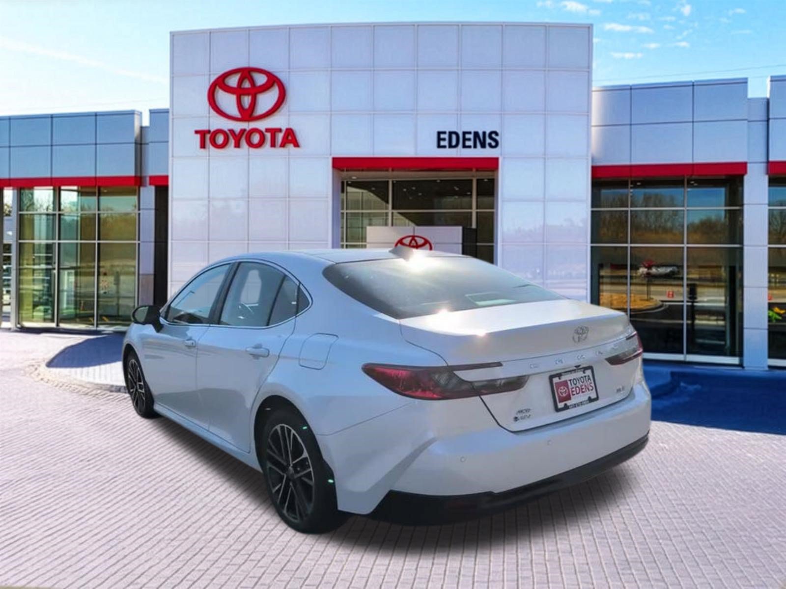 New 2026 Toyota Camry XLE AWD/4WD image 5