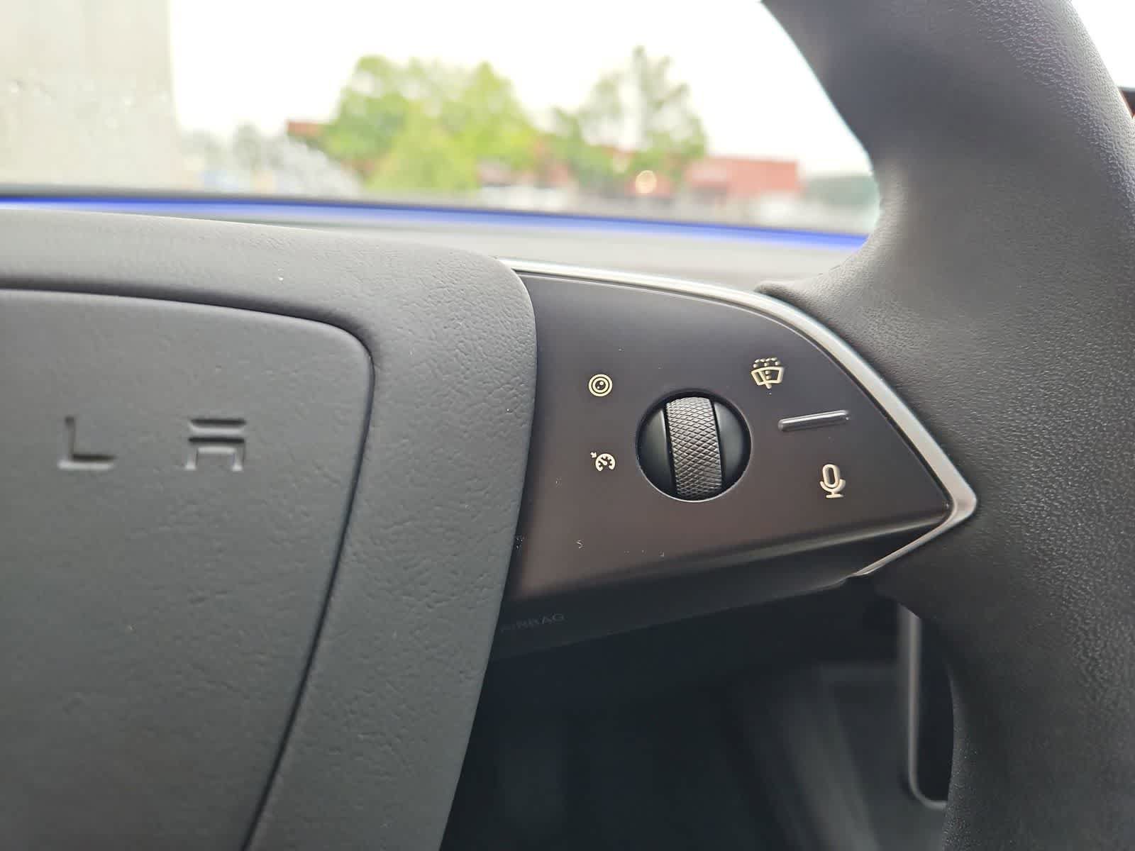 Used 2025 Tesla Model 3 Long Range RWD image 26