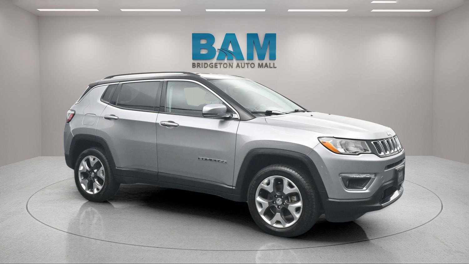 Used 2021 Jeep Compass Limited image 1