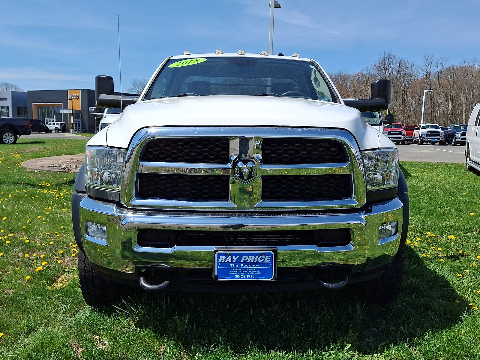 Used 2018 RAM 5500 Tradesman w/ Power Accessory Group AWD/4WD image 2
