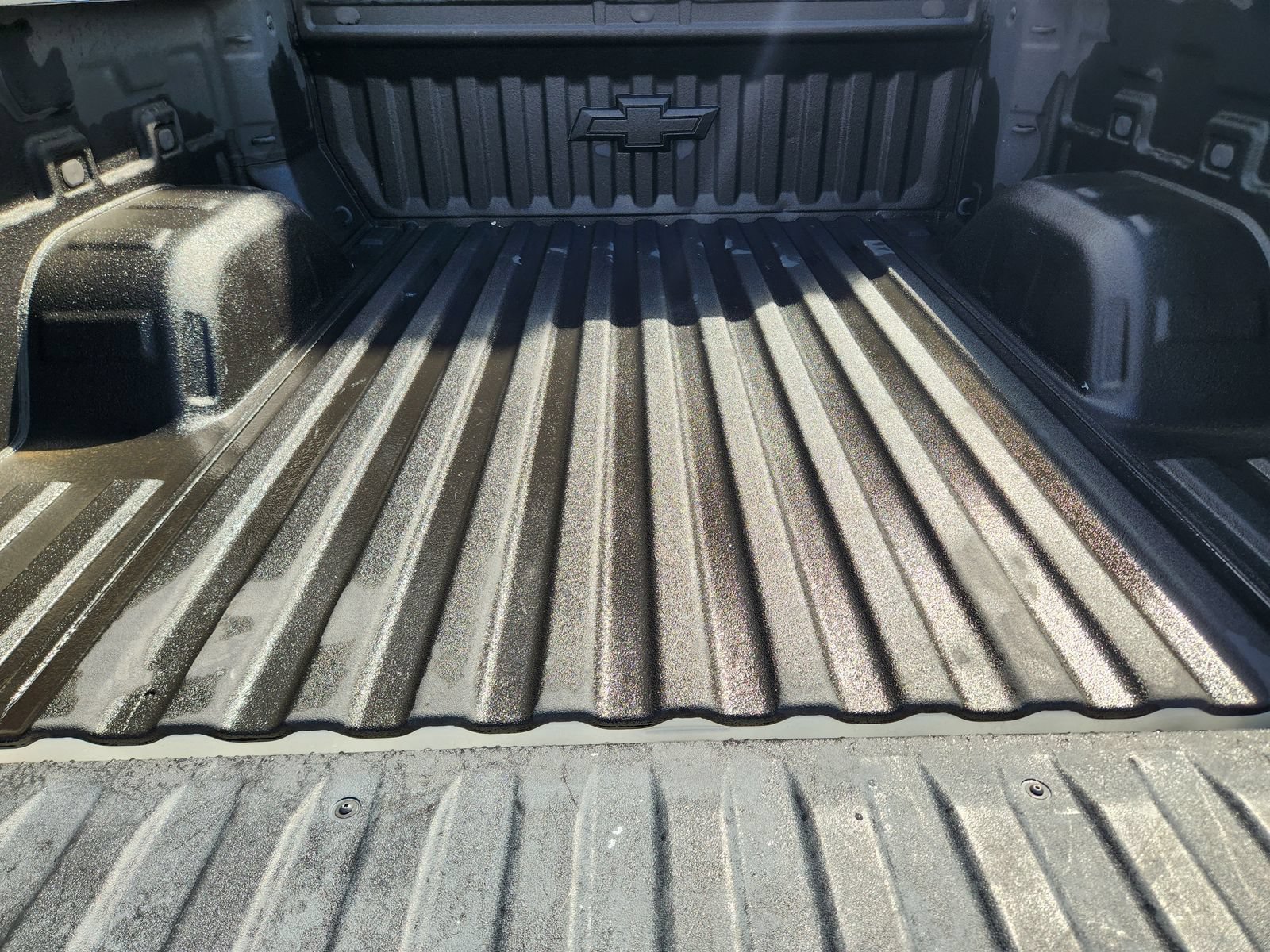 Used 2022 Chevrolet Silverado 1500 RST w/ Safety Package AWD/4WD image 36