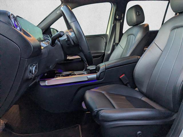 Used 2021 Mercedes-Benz GLB 250 4MATIC image 17
