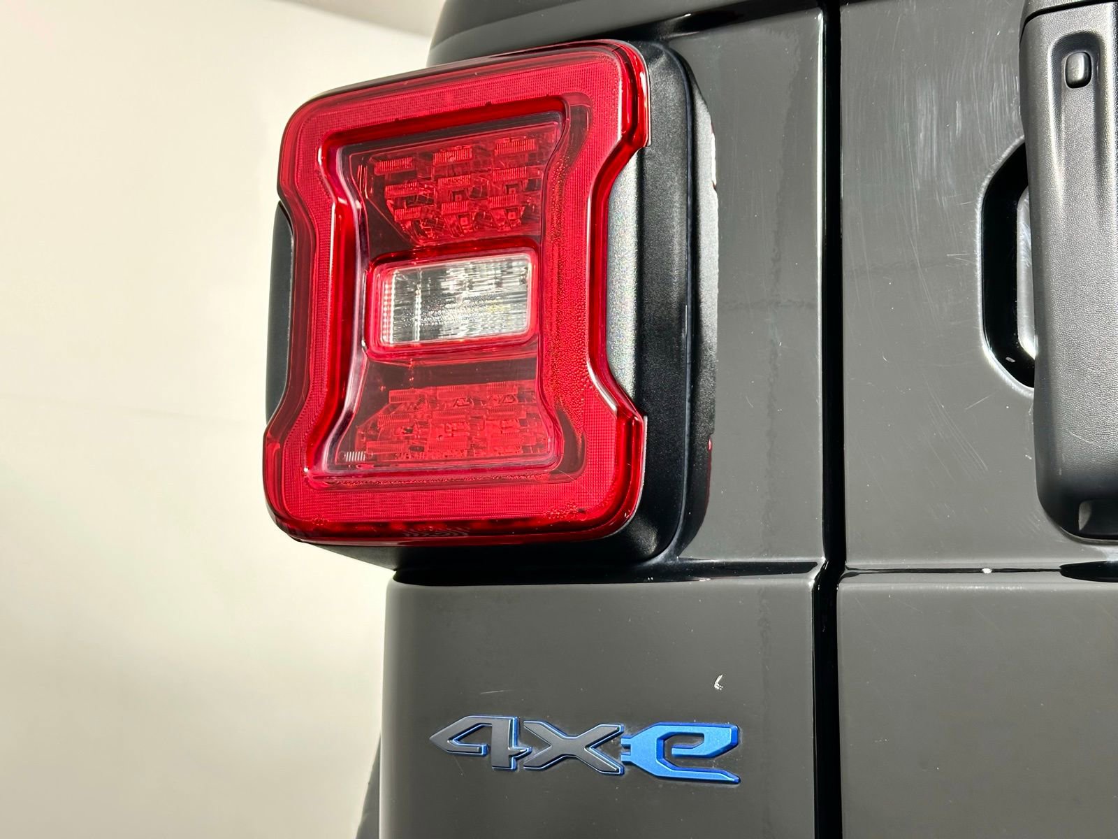 Used 2022 Jeep Wrangler Unlimited Sahara 4xe w/ Cold Weather Group image 35