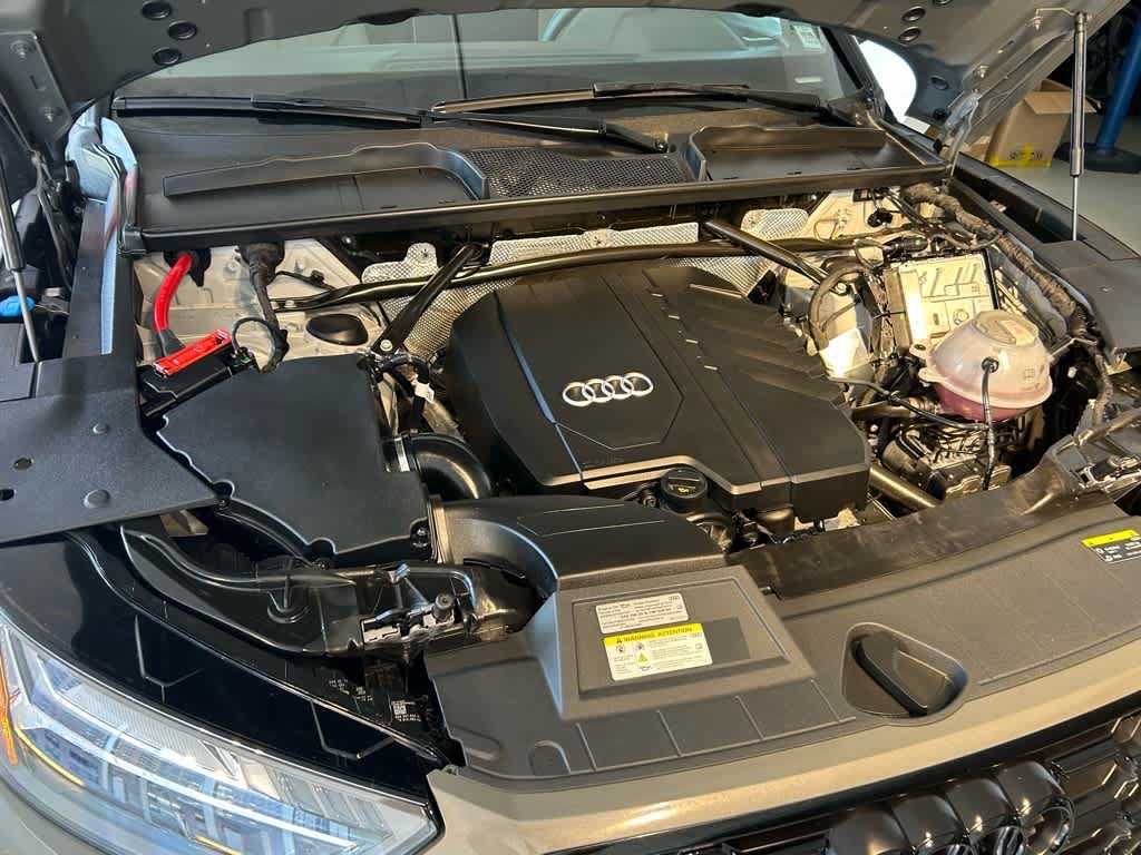 Certified 2025 Audi Q5 2.0T Premium AWD/4WD image 27