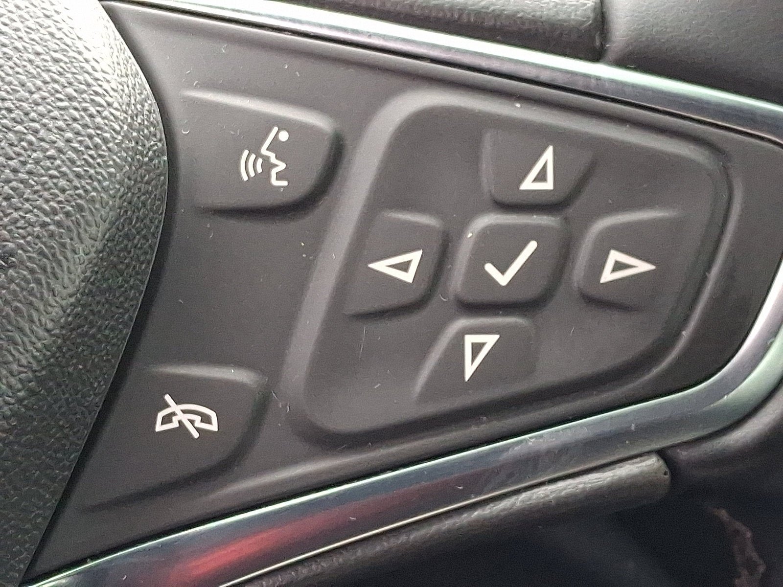 Used 2024 Chevrolet Malibu RS w/ LPO, Floor Liner Package FWD image 21