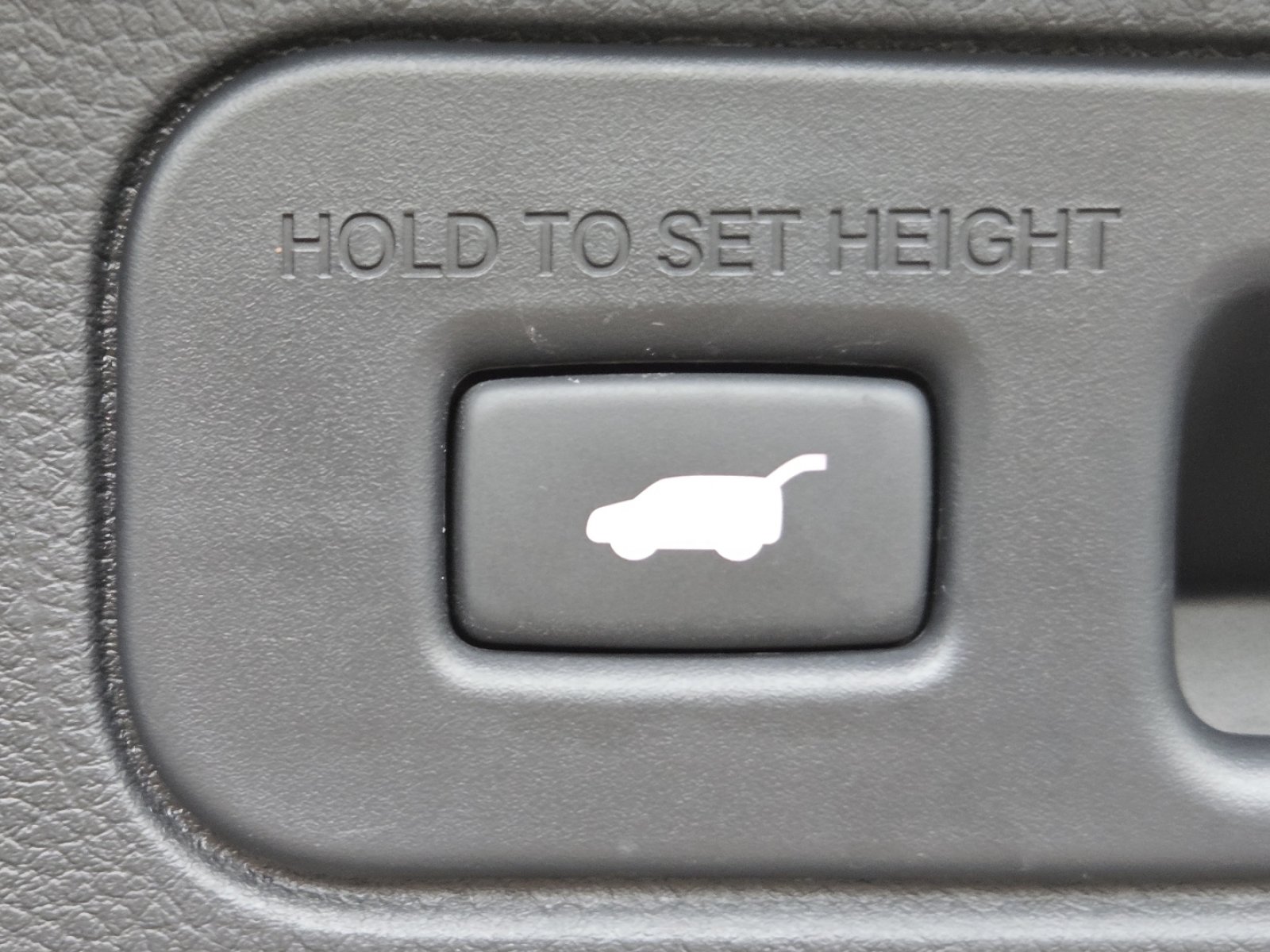 Used 2024 Honda Pilot EX-L image 25