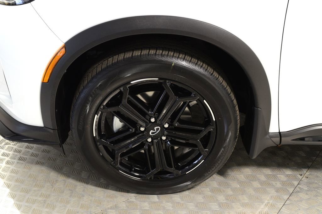 New 2026 INFINITI QX60 Sport w/ Dark Cargo Package image 9