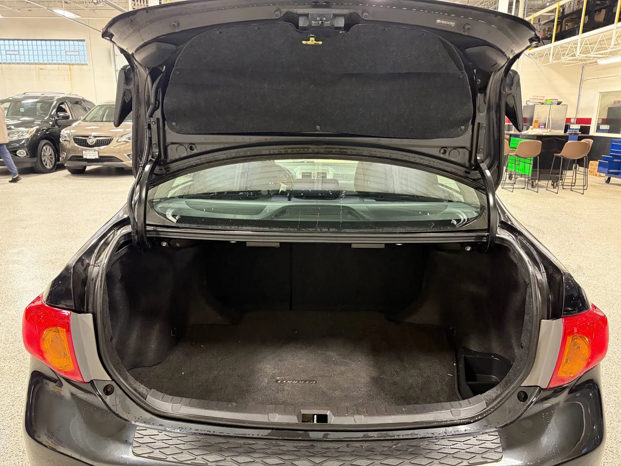 Used 2010 Toyota Corolla S FWD image 23