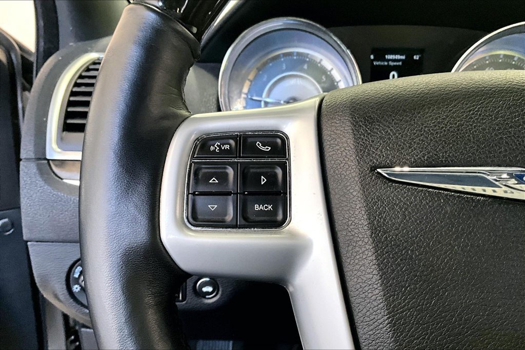 Used 2014 Chrysler 300 C w/ Beats Audio Group AWD/4WD image 11