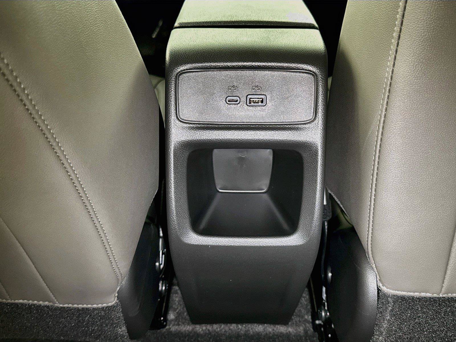 New 2026 Chevrolet Trax ACTIV w/ Driver Confidence Package FWD image 13