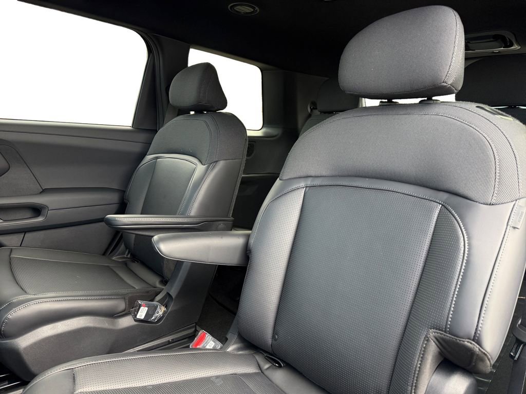 New 2027 Kia Telluride S w/ Towing Package AWD/4WD image 14