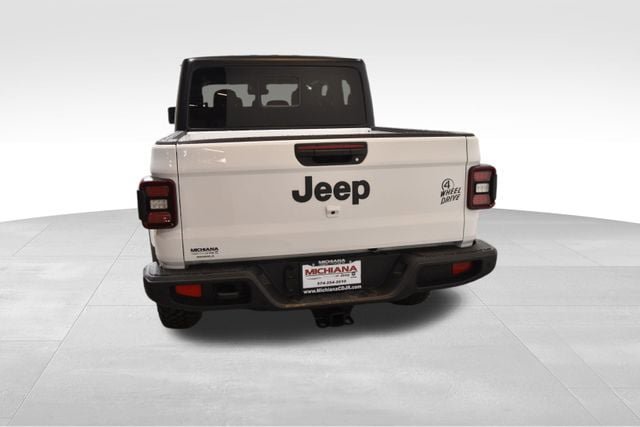 New 2025 Jeep Gladiator Willys image 6