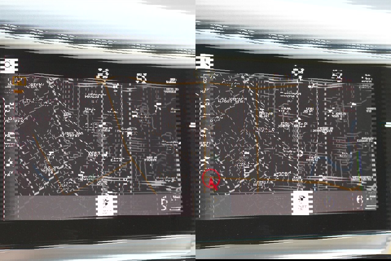 Used 2021 Bentley Flying Spur W12 image 19