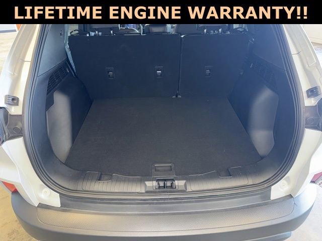 Used 2025 Ford Escape ST-Line w/ Cold Weather Package image 28