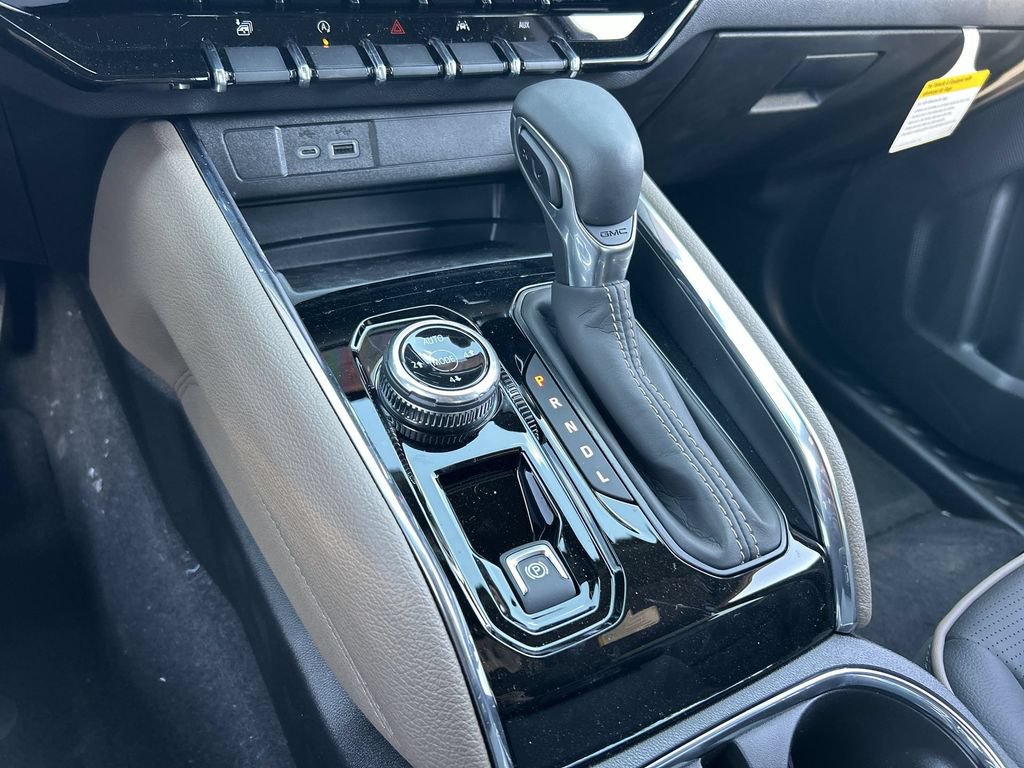 New 2026 GMC Canyon Denali AWD/4WD image 16