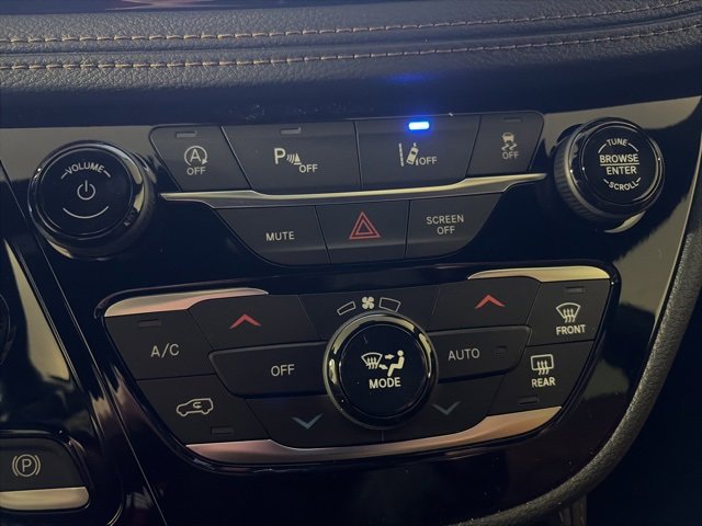 New 2026 Chrysler Pacifica Pinnacle image 38