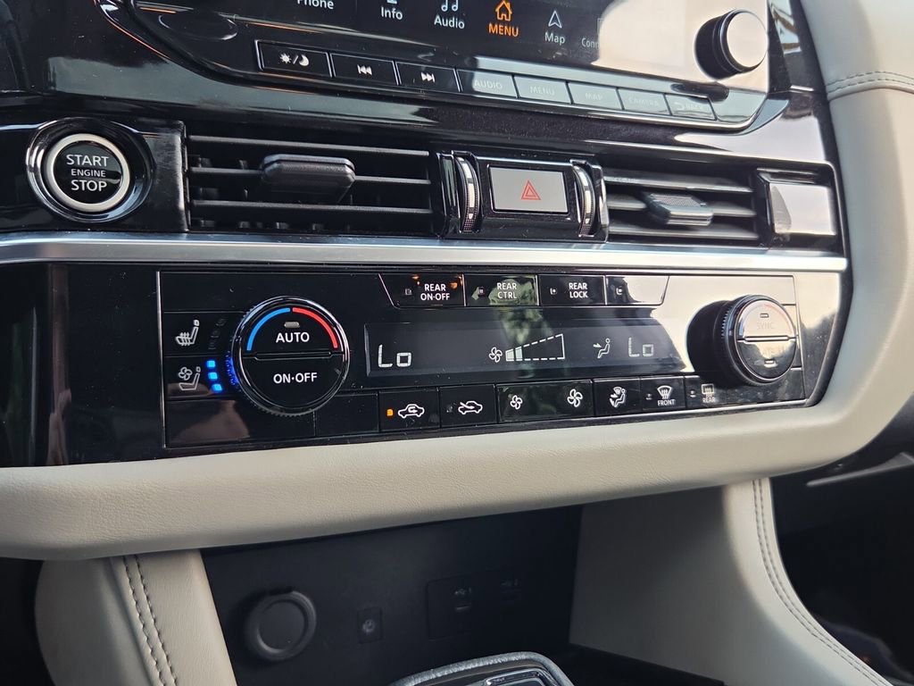 Used 2022 Nissan Pathfinder Platinum w/ Cargo Package FWD image 24