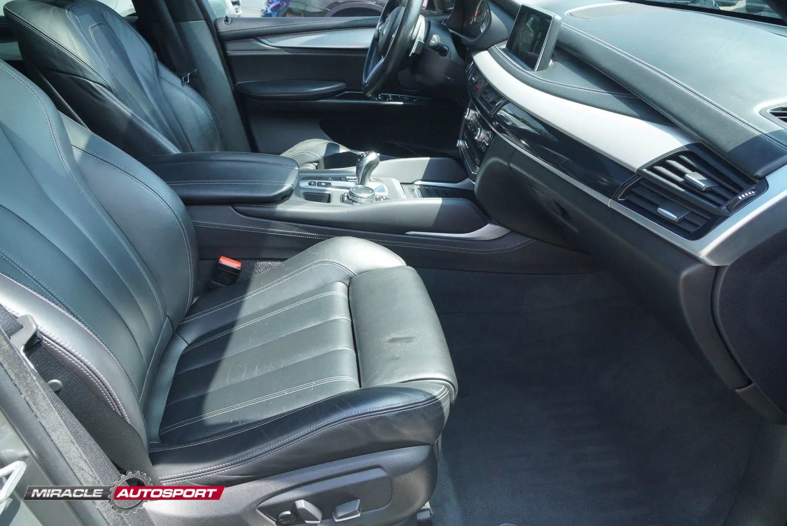 Used 2016 BMW X5 M image 31