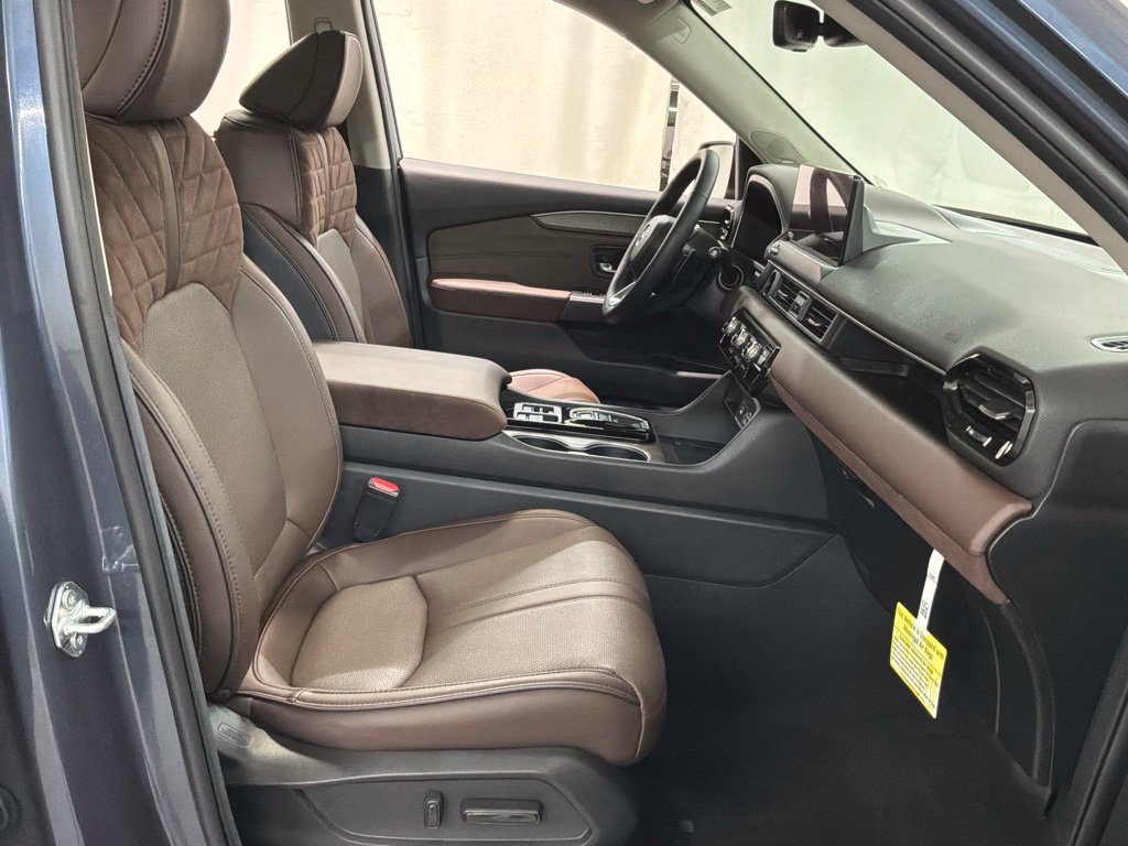 Certified 2026 Honda Pilot Elite image 32