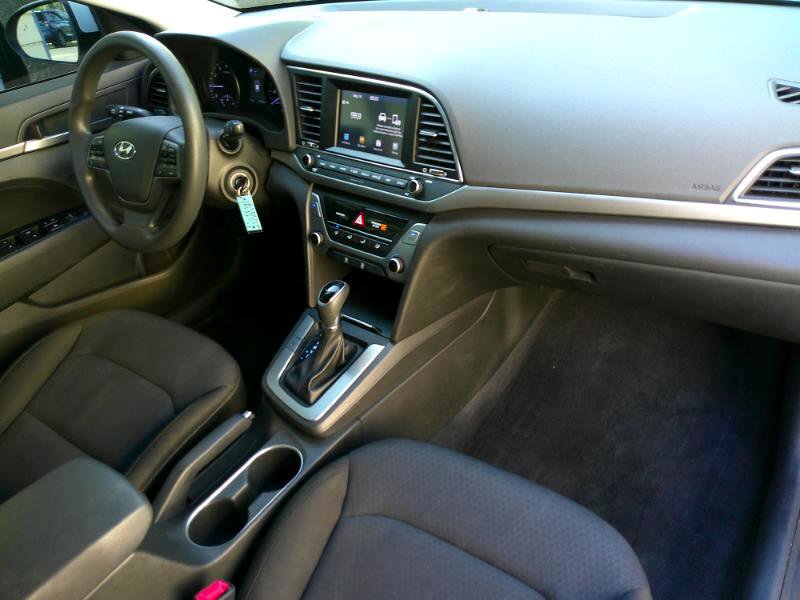 Used 2018 Hyundai Elantra SEL image 19