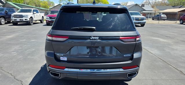 Used 2024 Jeep Grand Cherokee Overland AWD/4WD image 5