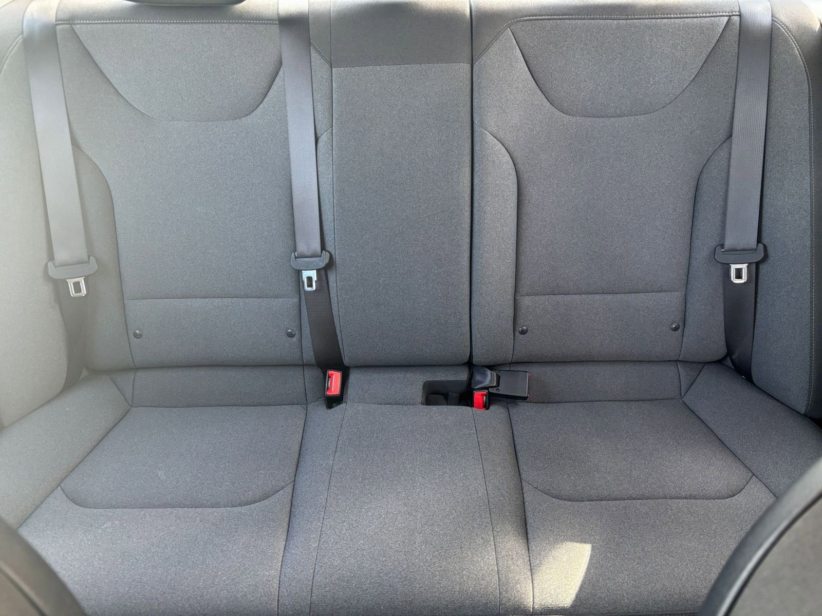 Used 2025 Kia K4 FWD image 36