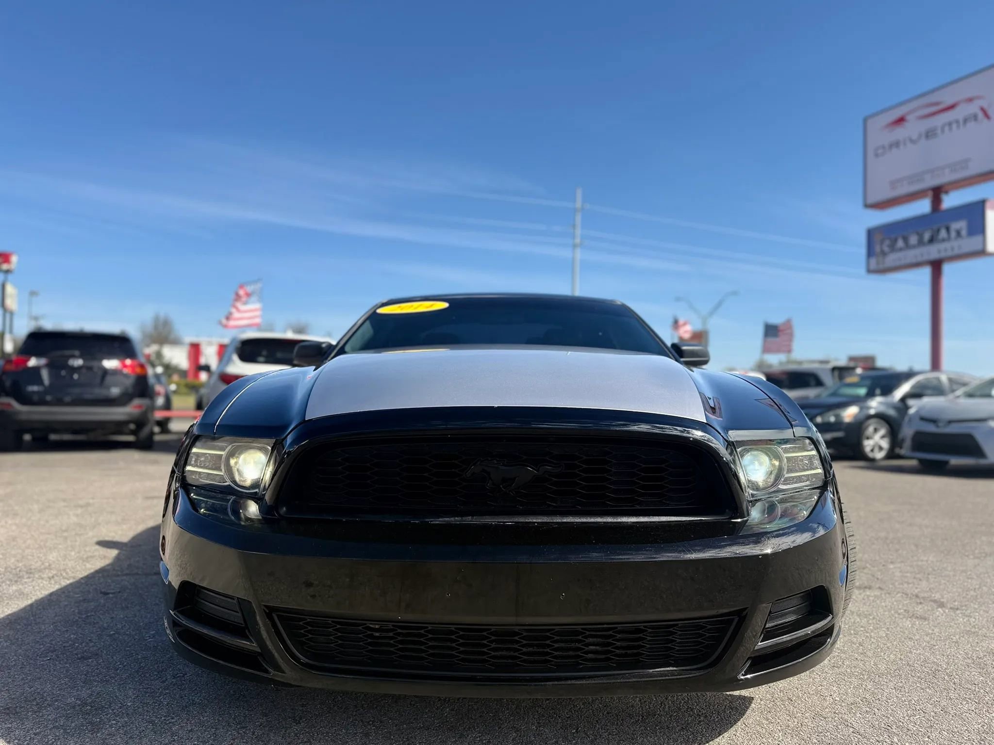 Used 2014 Ford Mustang Coupe RWD image 15