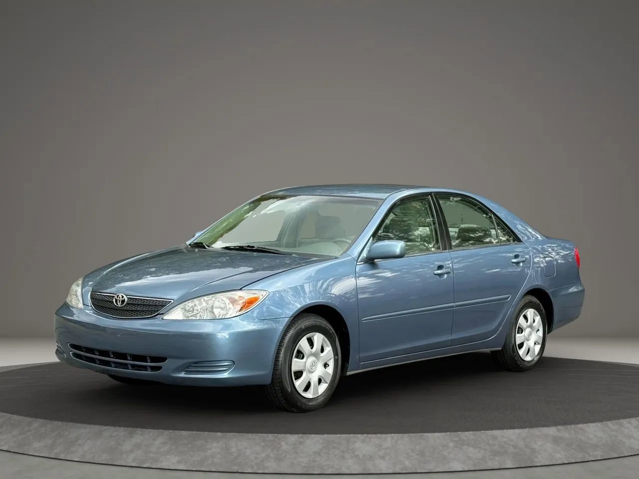 Used 2003 Toyota Camry LE