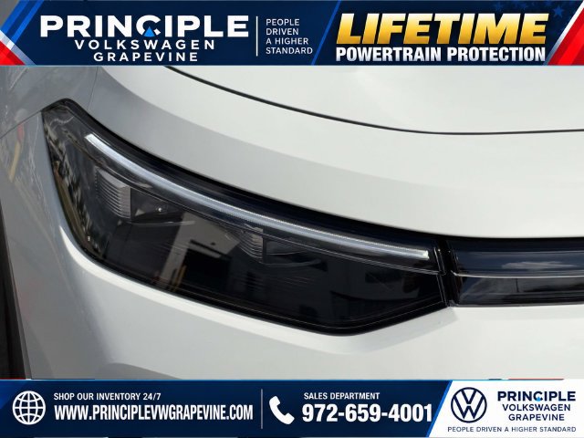 New 2027 Volkswagen Tiguan S FWD image 9