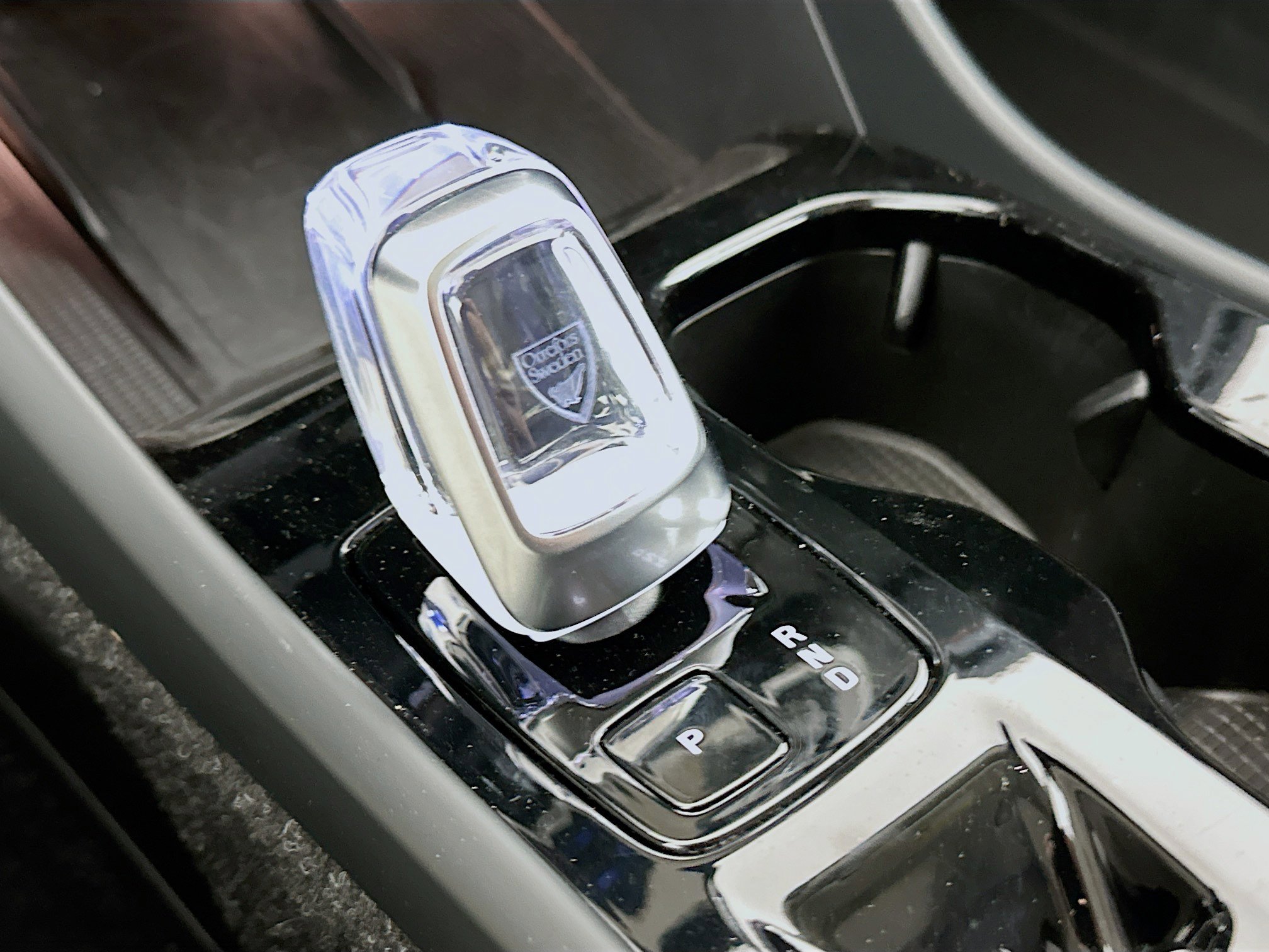 Used 2025 Volvo XC40 B5 Plus image 25