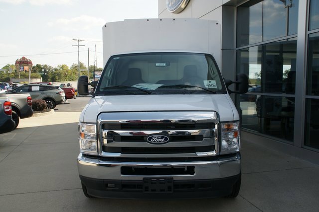 New 2026 Ford E-350 and Econoline 350 Super Duty w/ Power Equipment Group image 6